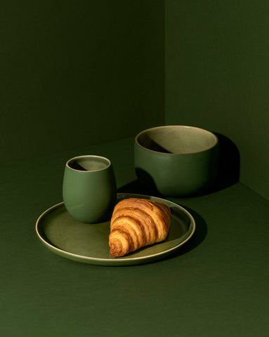 Minimalist Dinnerware Set