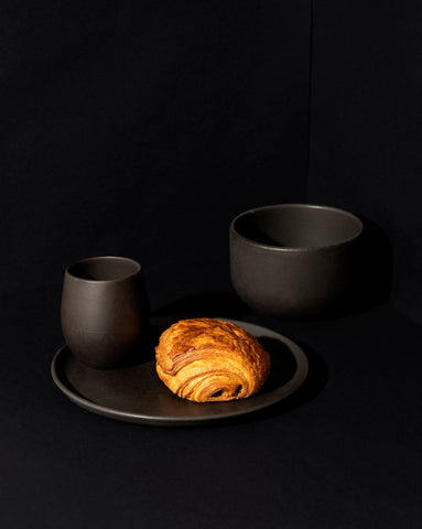 Minimalist Dinnerware Set