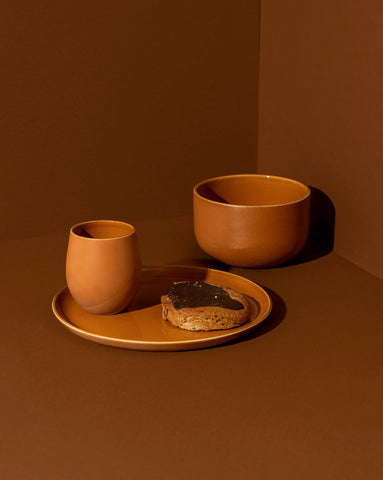 Minimalist Dinnerware Set