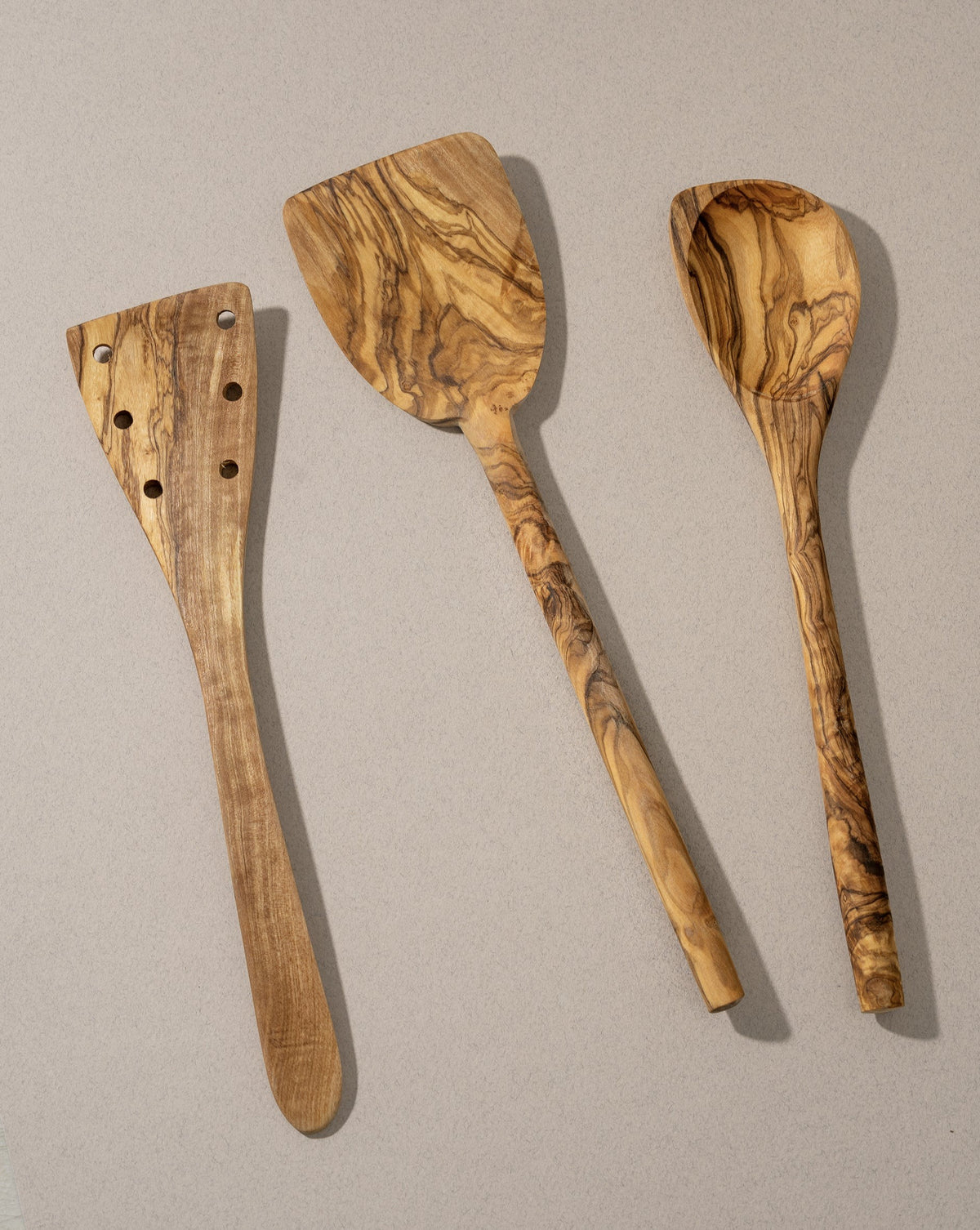 Spatule pancake en bois d'olivier natuel